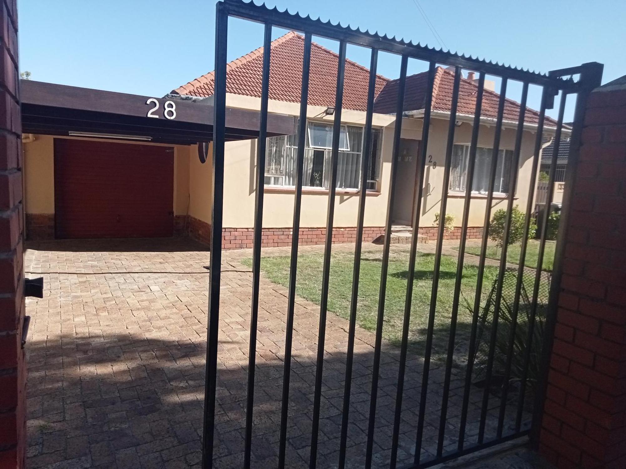 Bed & Breakfast Athome Bellville Chrismar