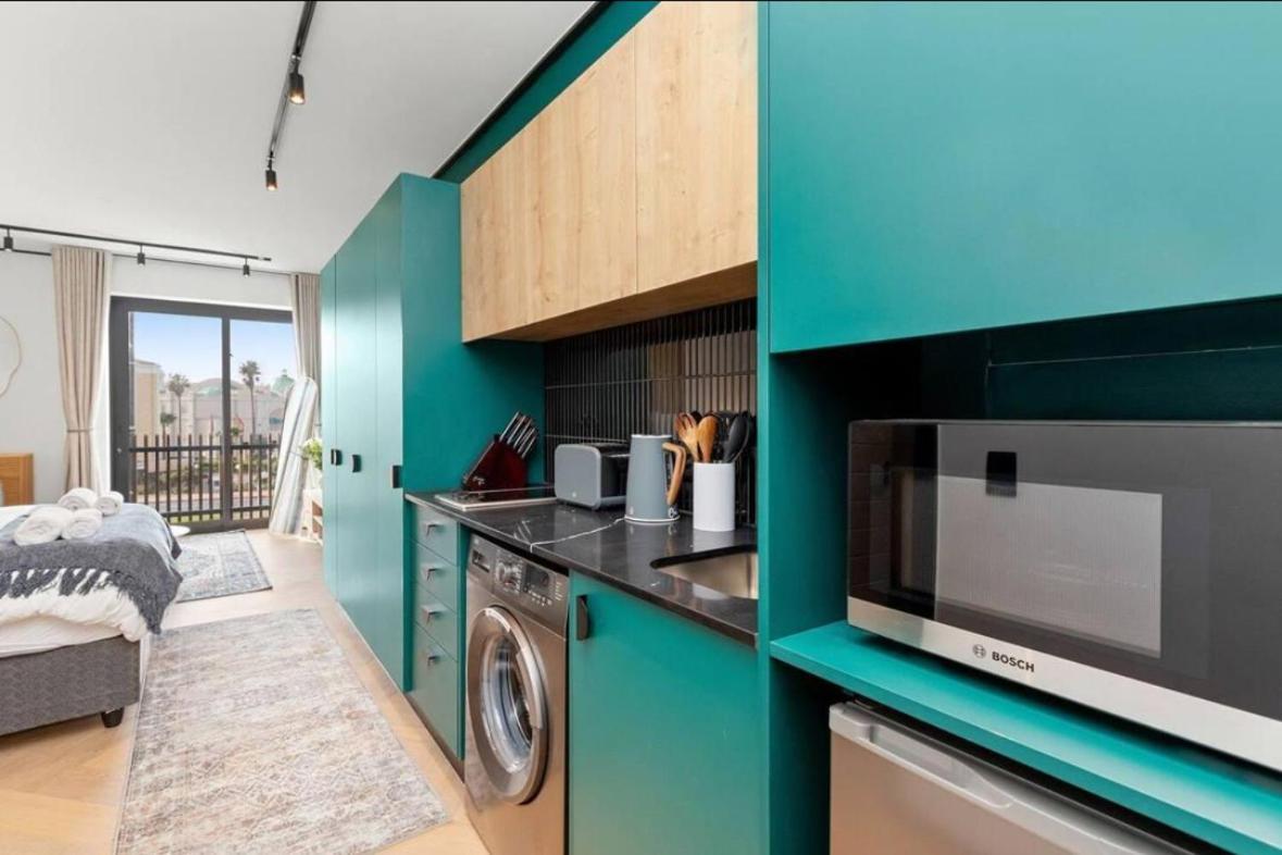 Luxe At Nine Palms Near Canal Walk Apartment Cape Town