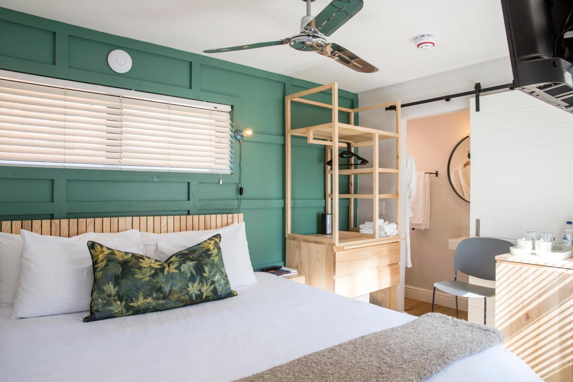Antrim House By Totalstay
