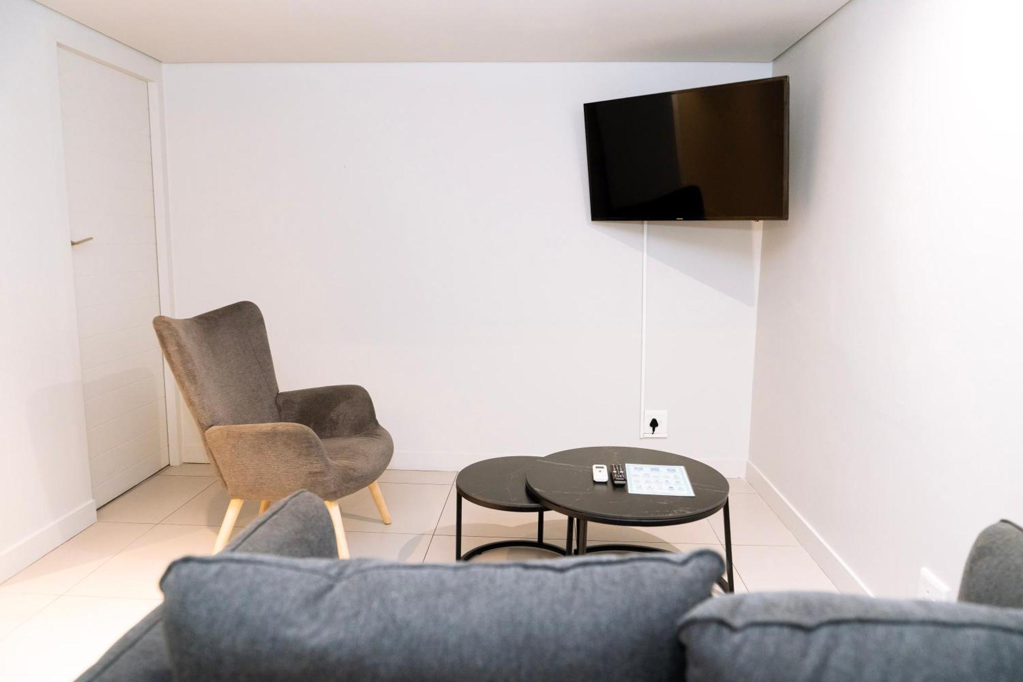 Mojo Hotel & Market Hotel 3*
