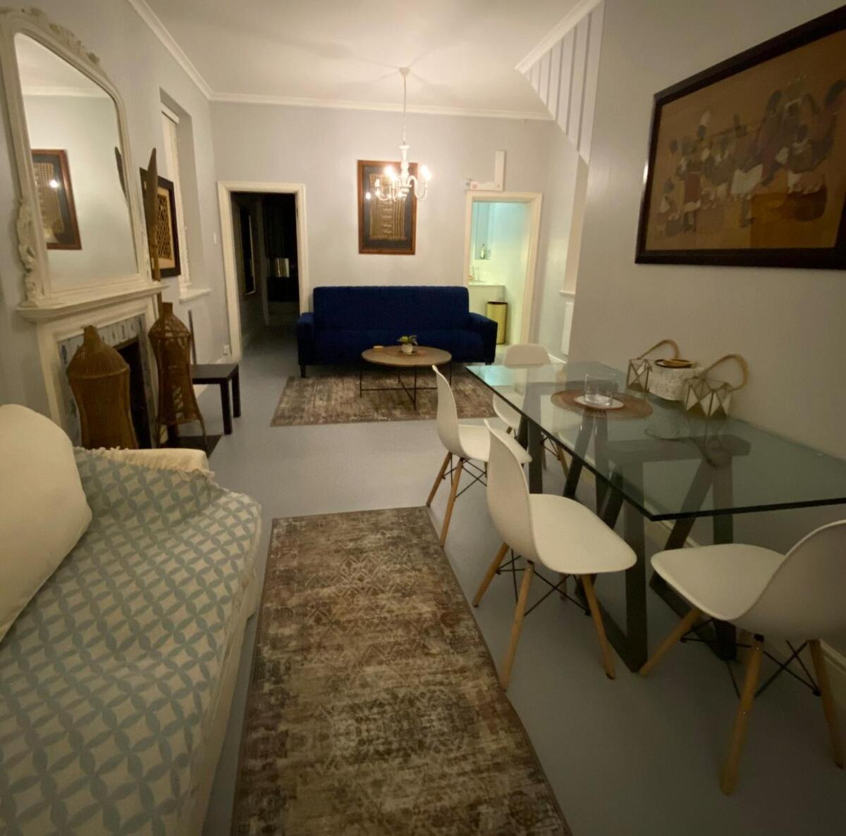 Apartment Vintage Alcove In Point, Sleeps 4 *