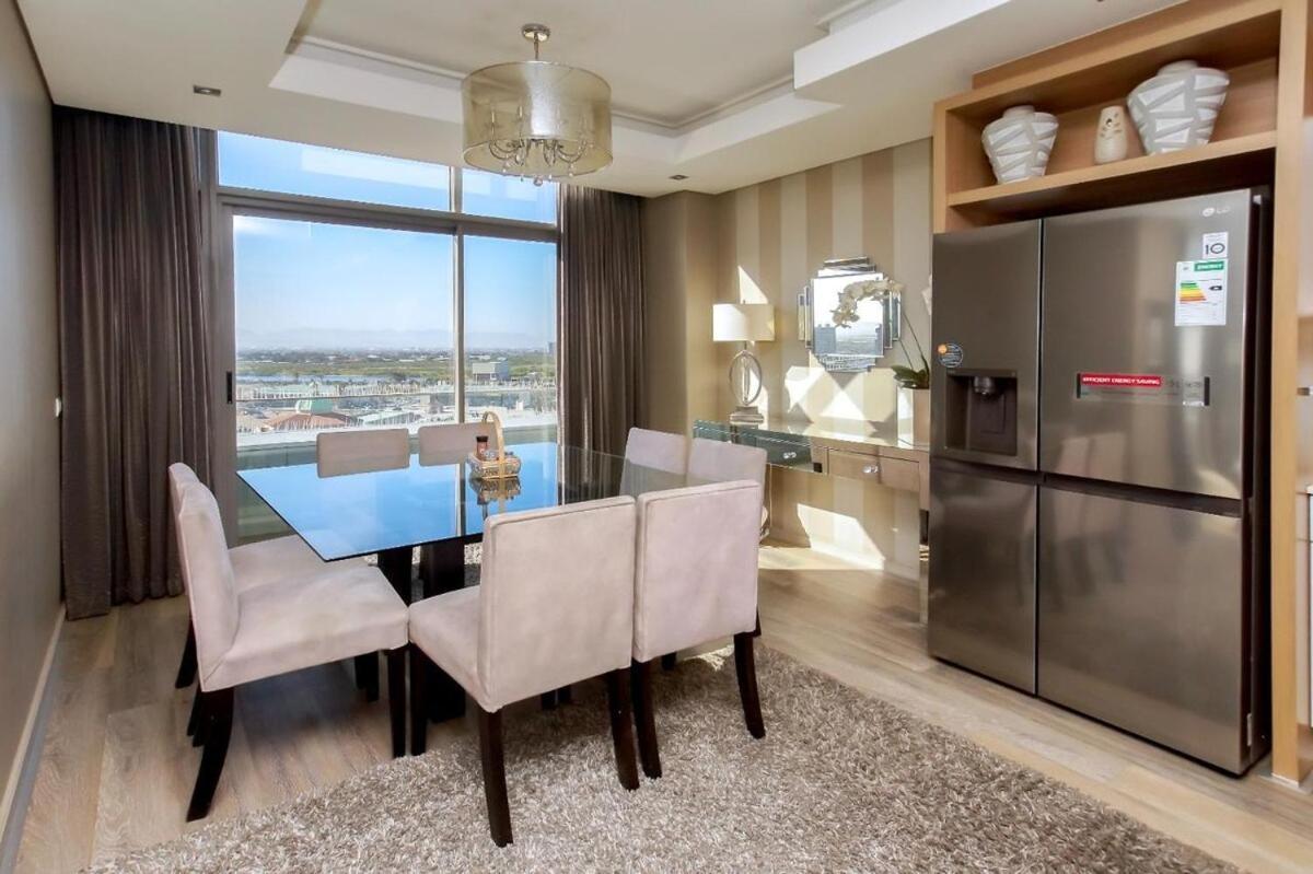 Apartment Luxury Penthouse -crystal Towers