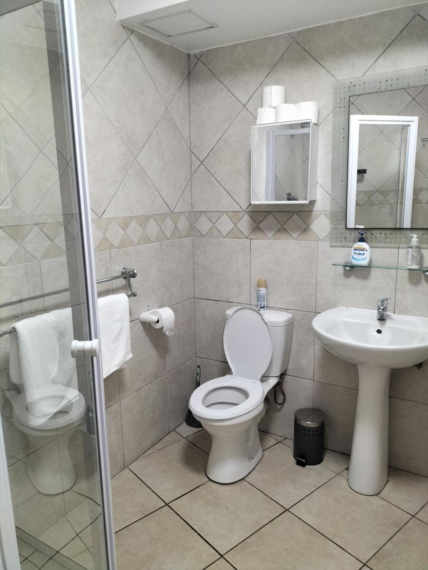 La Palmera - Island Club Canal Front Apartment Cape Town