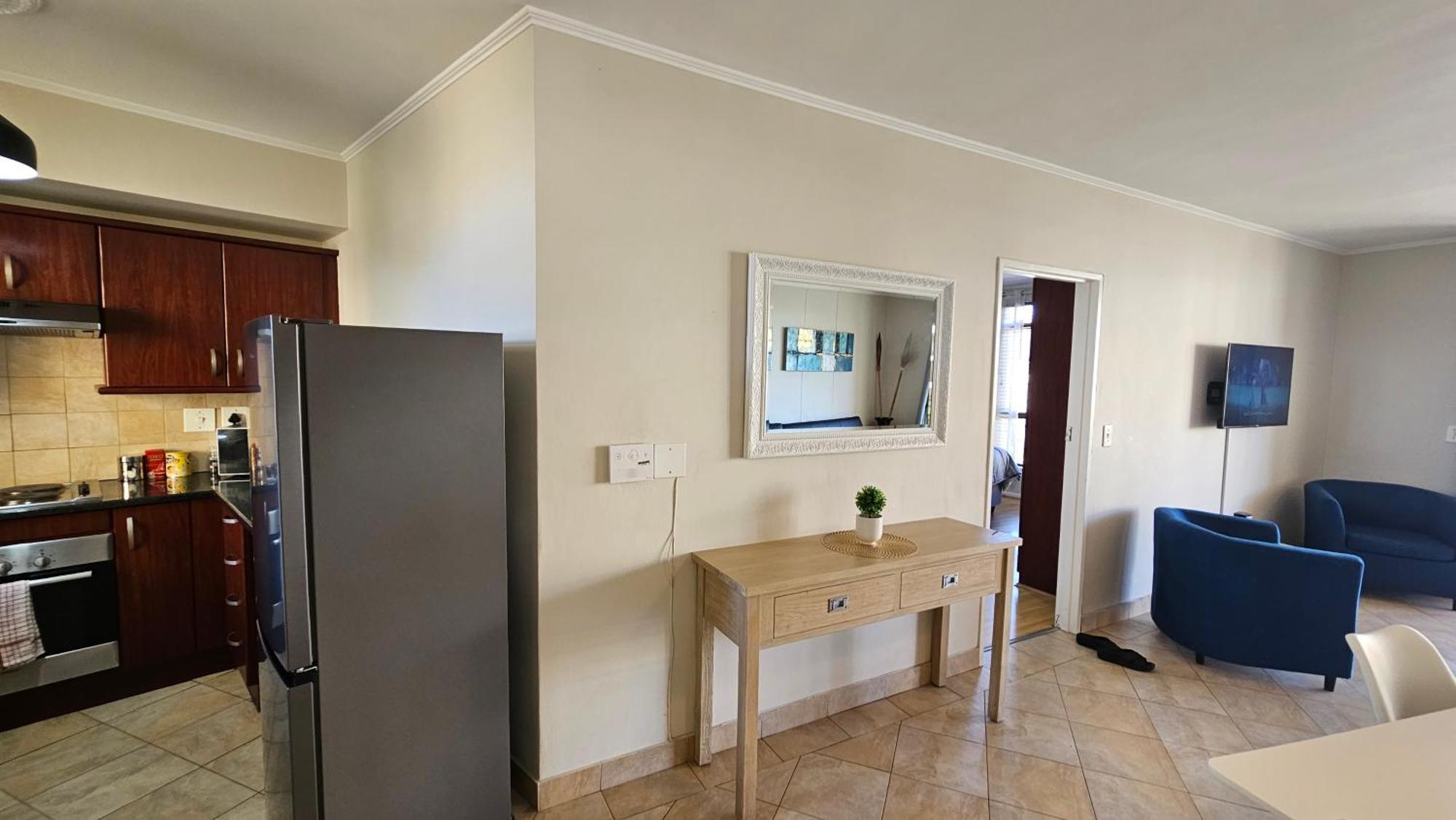 Apartment La Palmera - Island Club Canal Front Cape Town