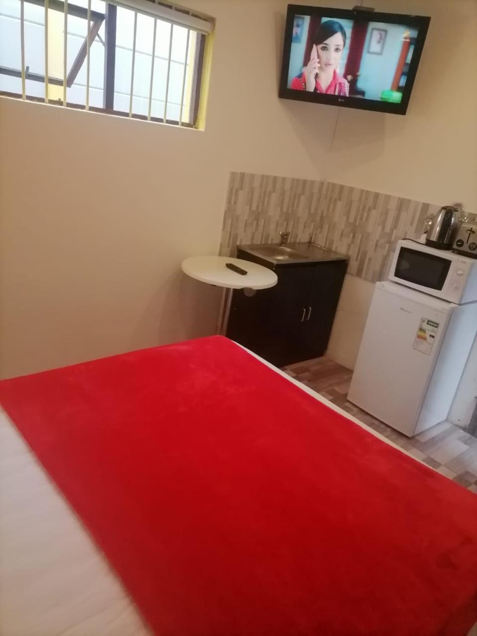 Guest house Neo & Ruks Parow *