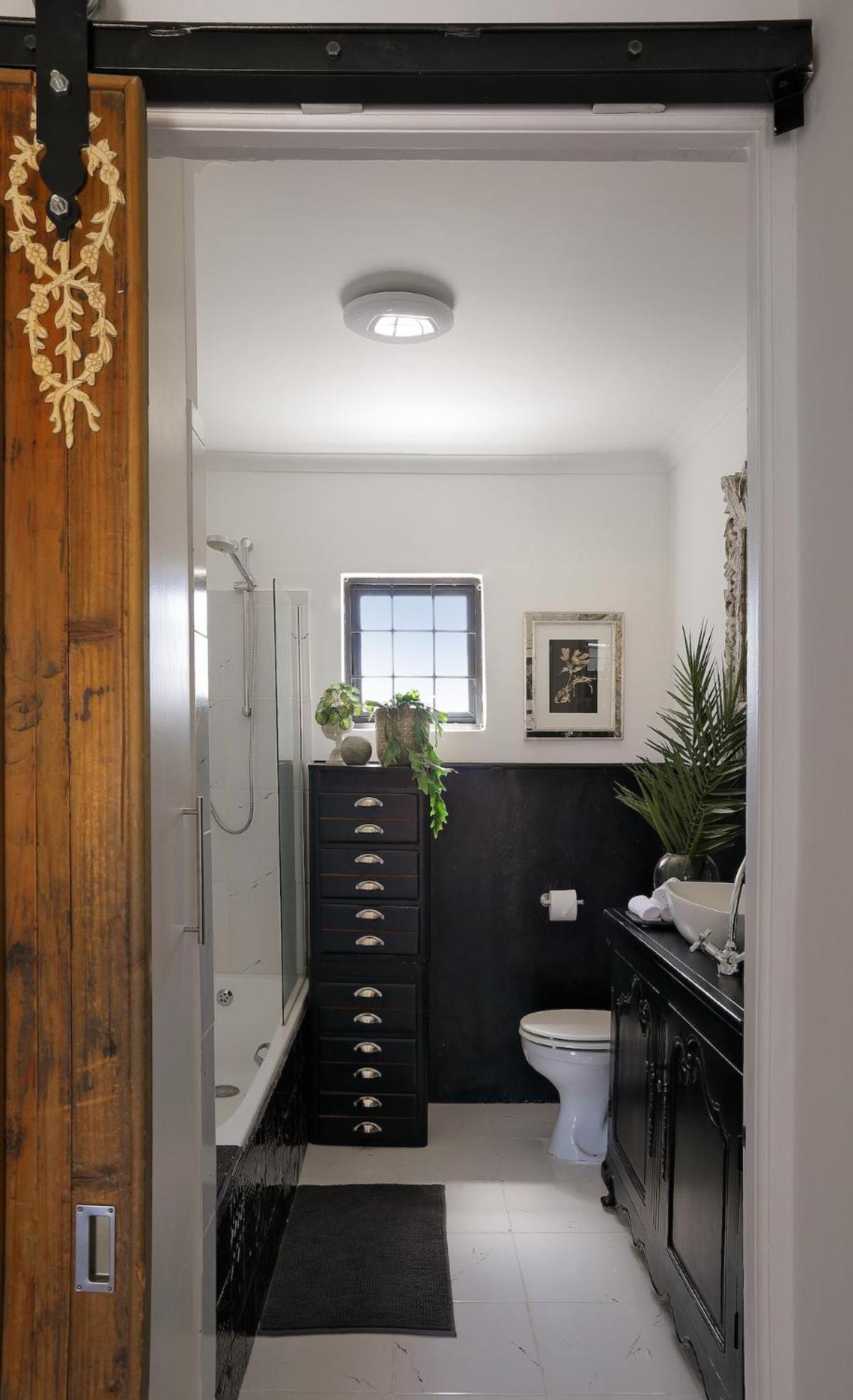 Apartment Centre 3 Bed Penthouse With Pool And Free Parking Family Friendly Cape Town
