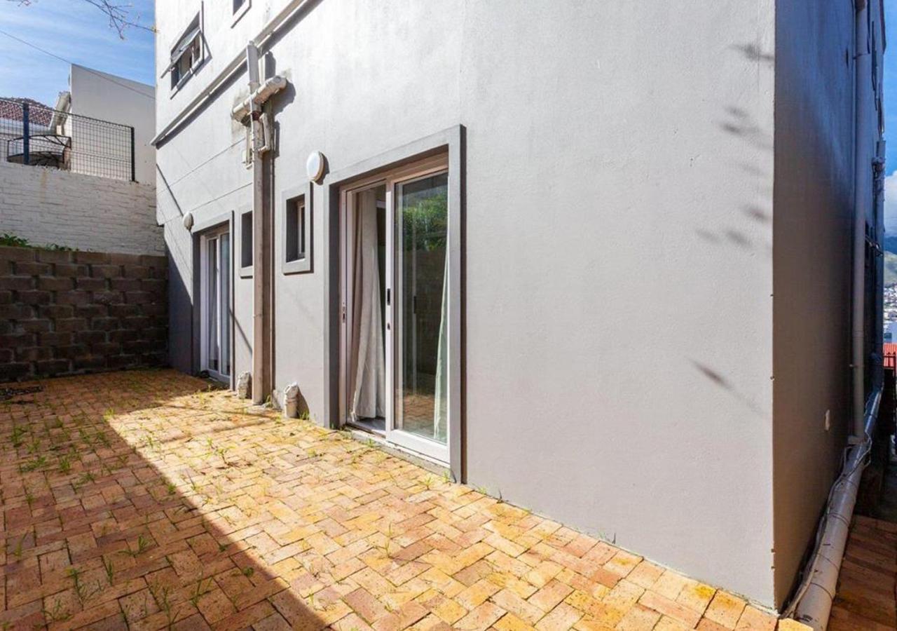 Queens Kings View Guest house Cape Town