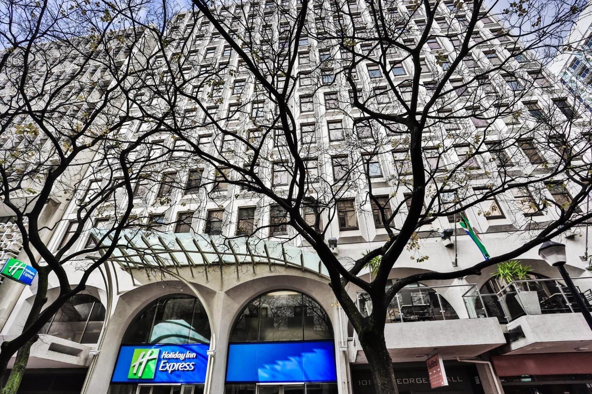 Express Centre By Ihg Hotel Cape Town