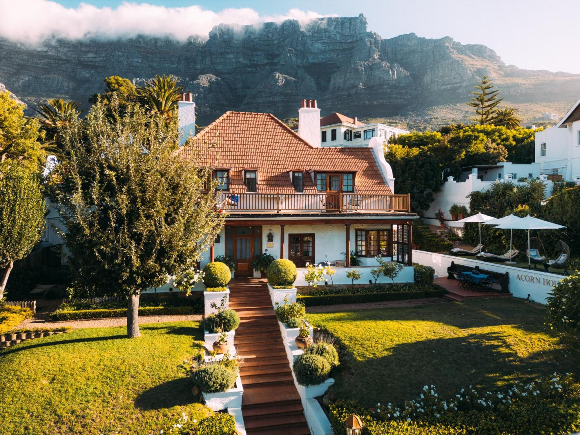 Acorn House Bed & Breakfast