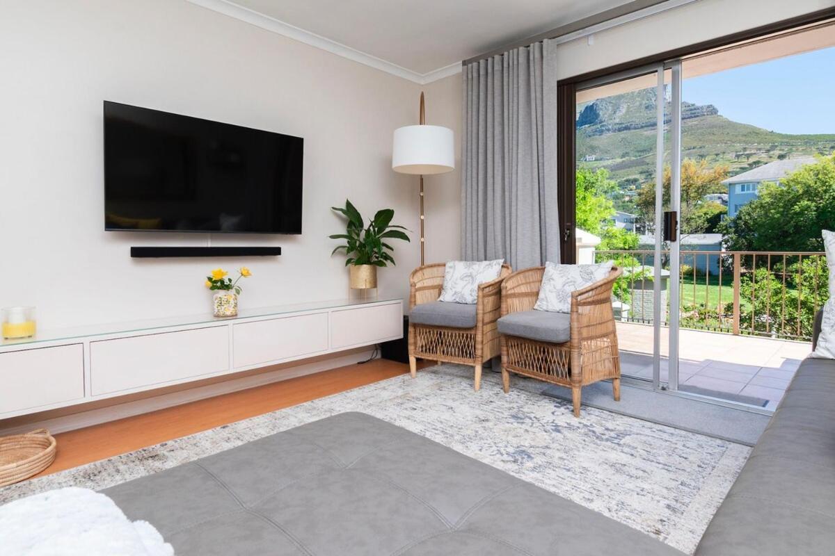 Leeuwendal Bliss With Mountain Views *