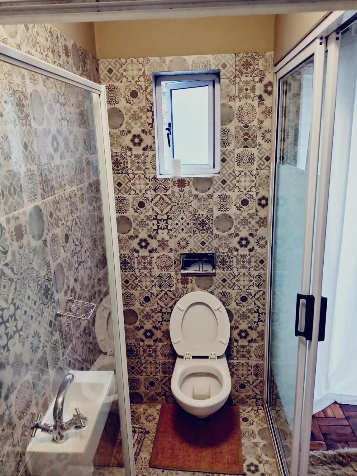 Queens Kings View Guest house