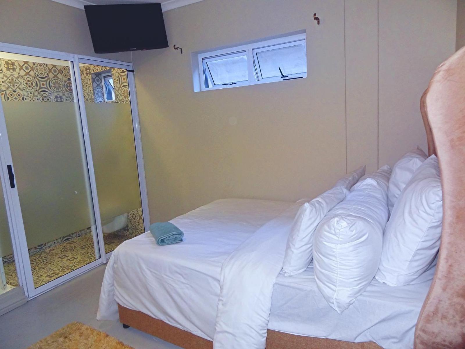 Queens Kings View Guest house Cape Town