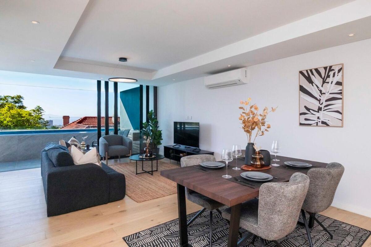 Point -2 Bedroom Cape Town