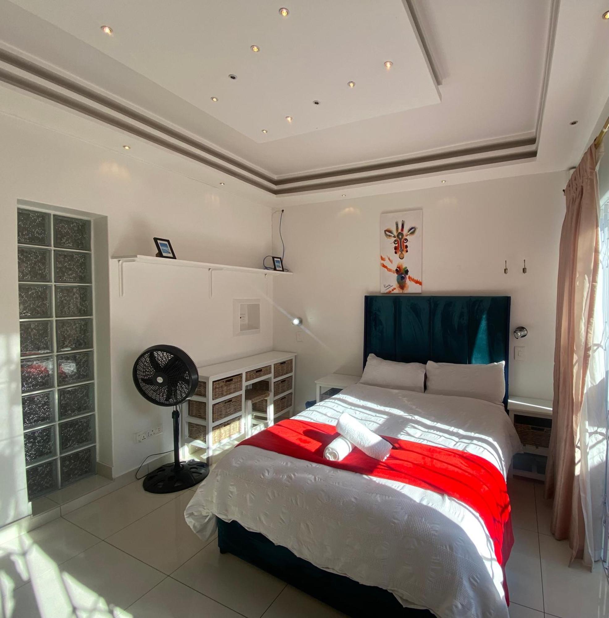 Luxe In Parow North * Cape Town
