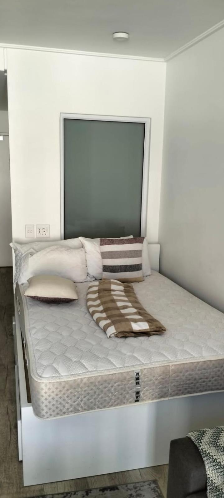 - 1onalbert Apartment