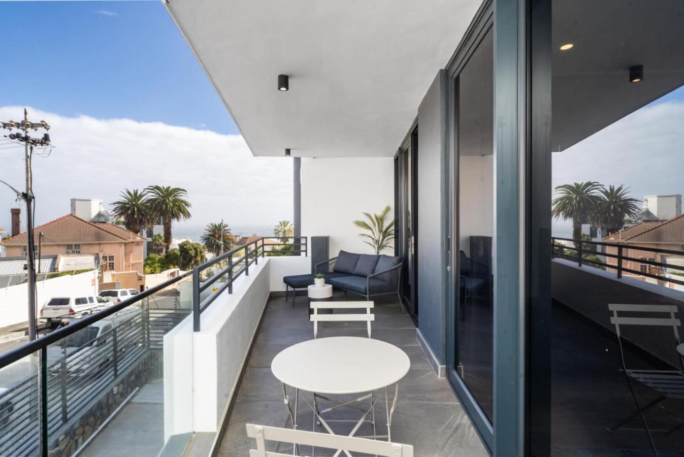 Apartment Coastal Luxe 1-bed Escape Cape Town