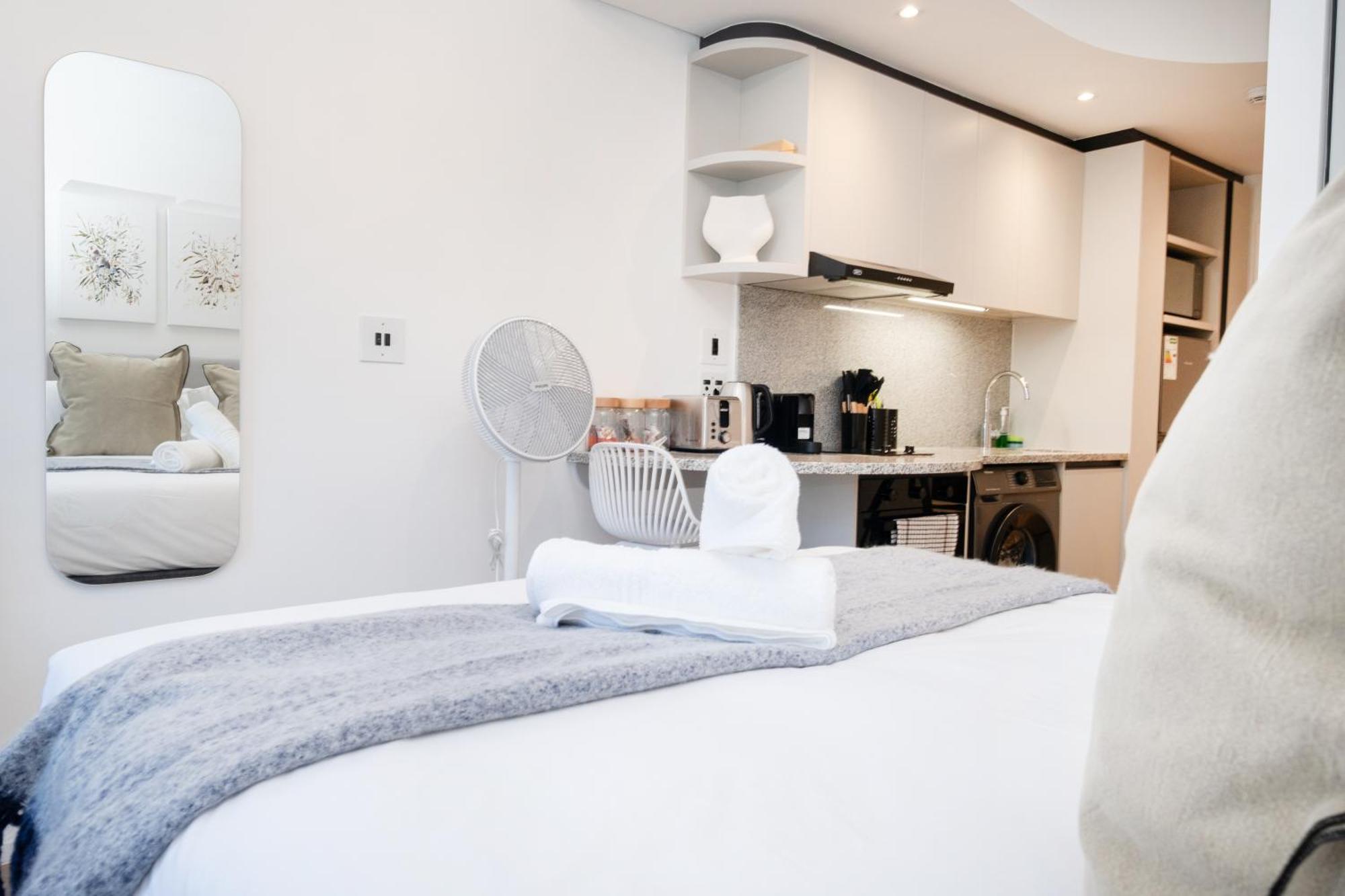 Apartment Zeeland Pier 707 - 7th Floor Near Cticc With Free Onsite Parking *