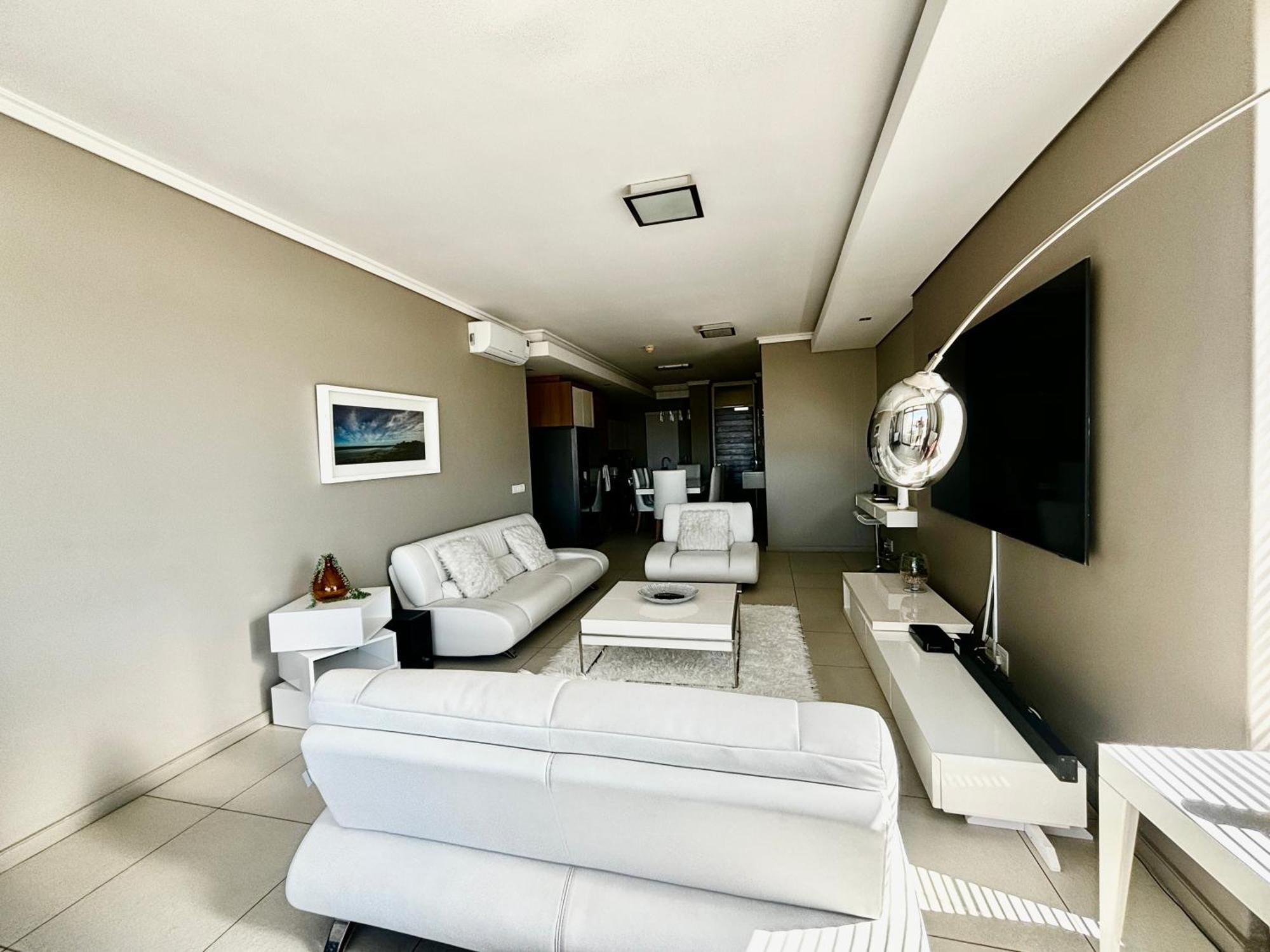 Luxury Penthouse -crystal Towers