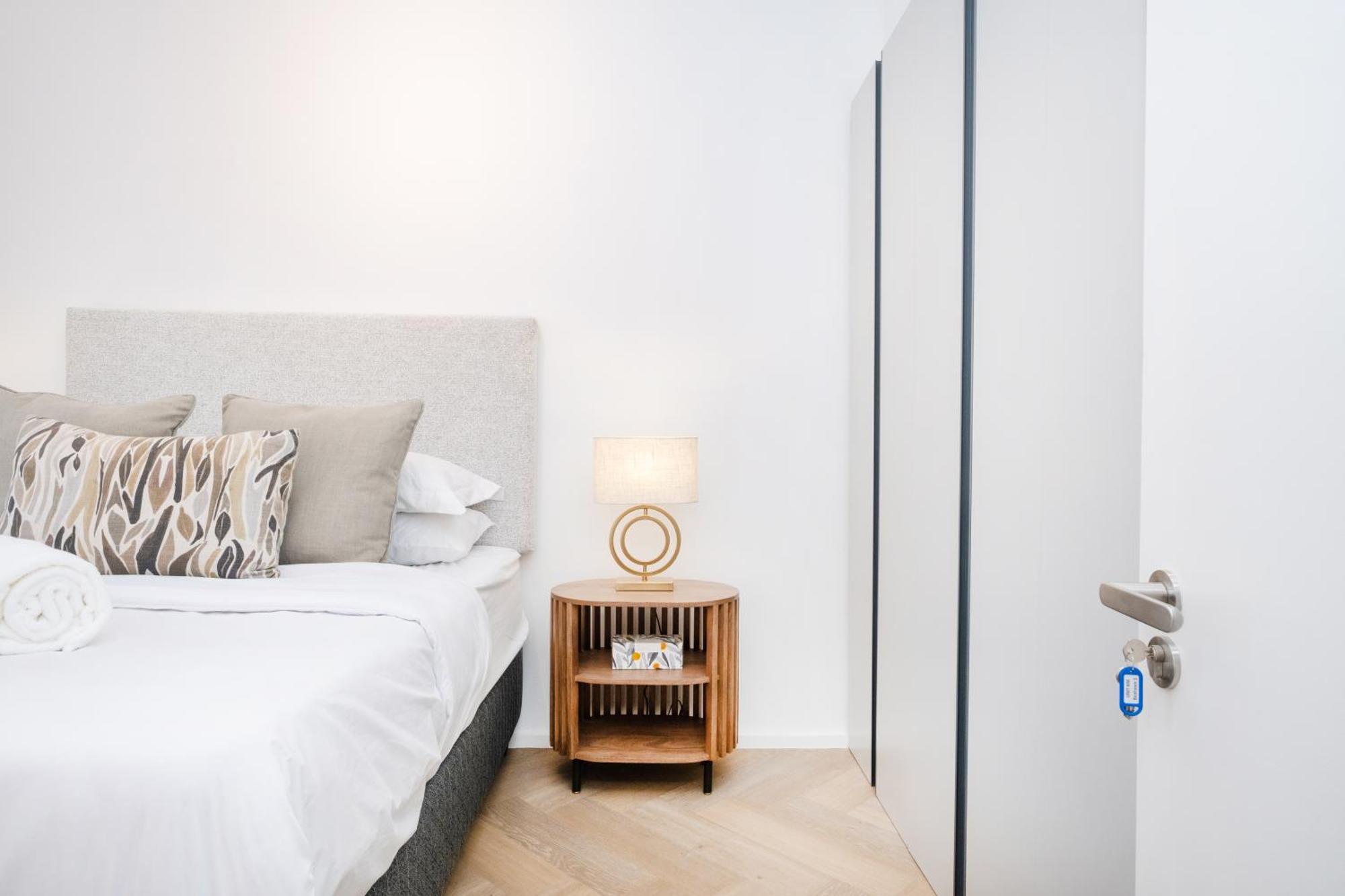 808 Zeeland Pier - Lux Aprt With Parking Near Cticc Apartment *