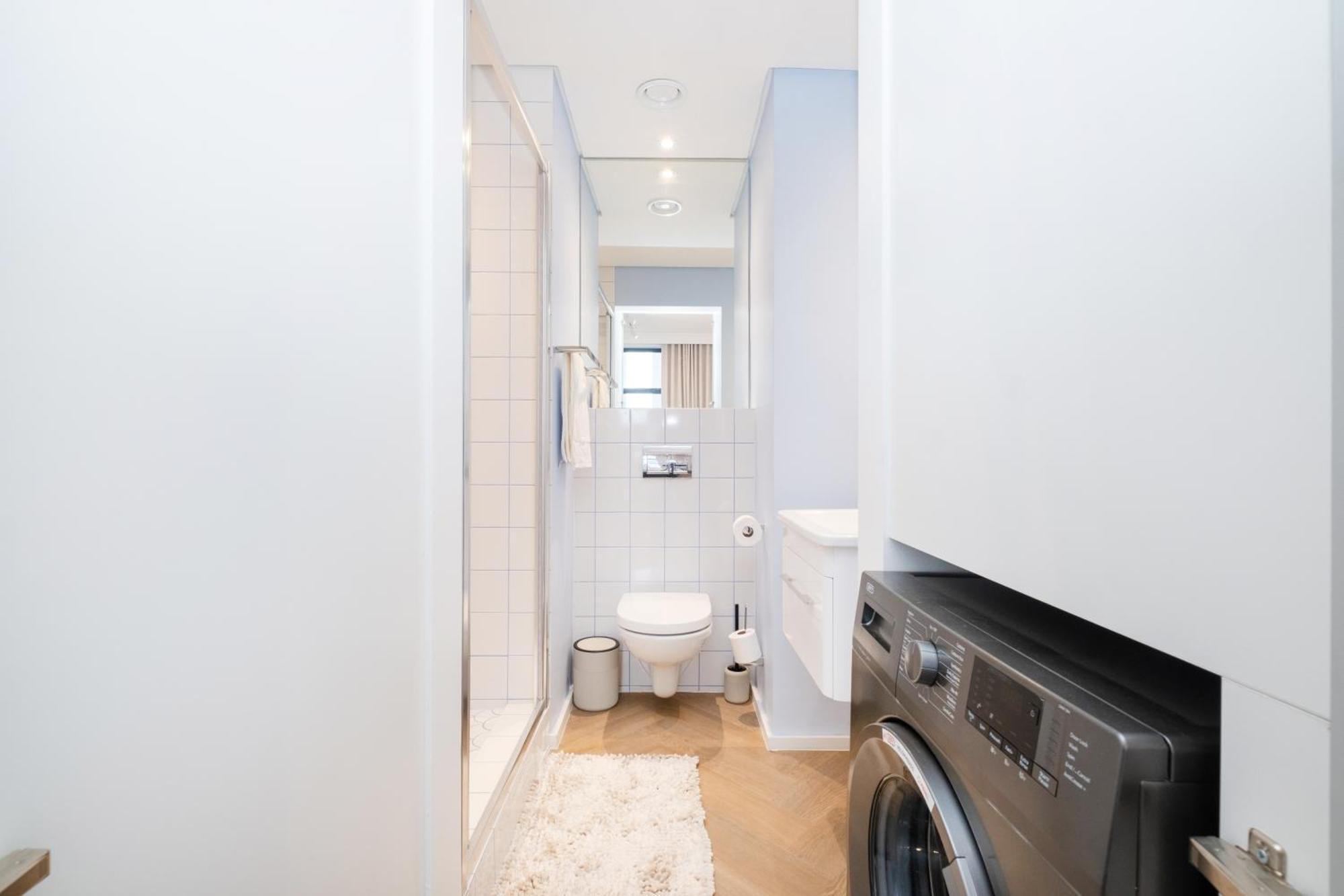 Apartment 808 Zeeland Pier - Lux Aprt With Parking Near Cticc *