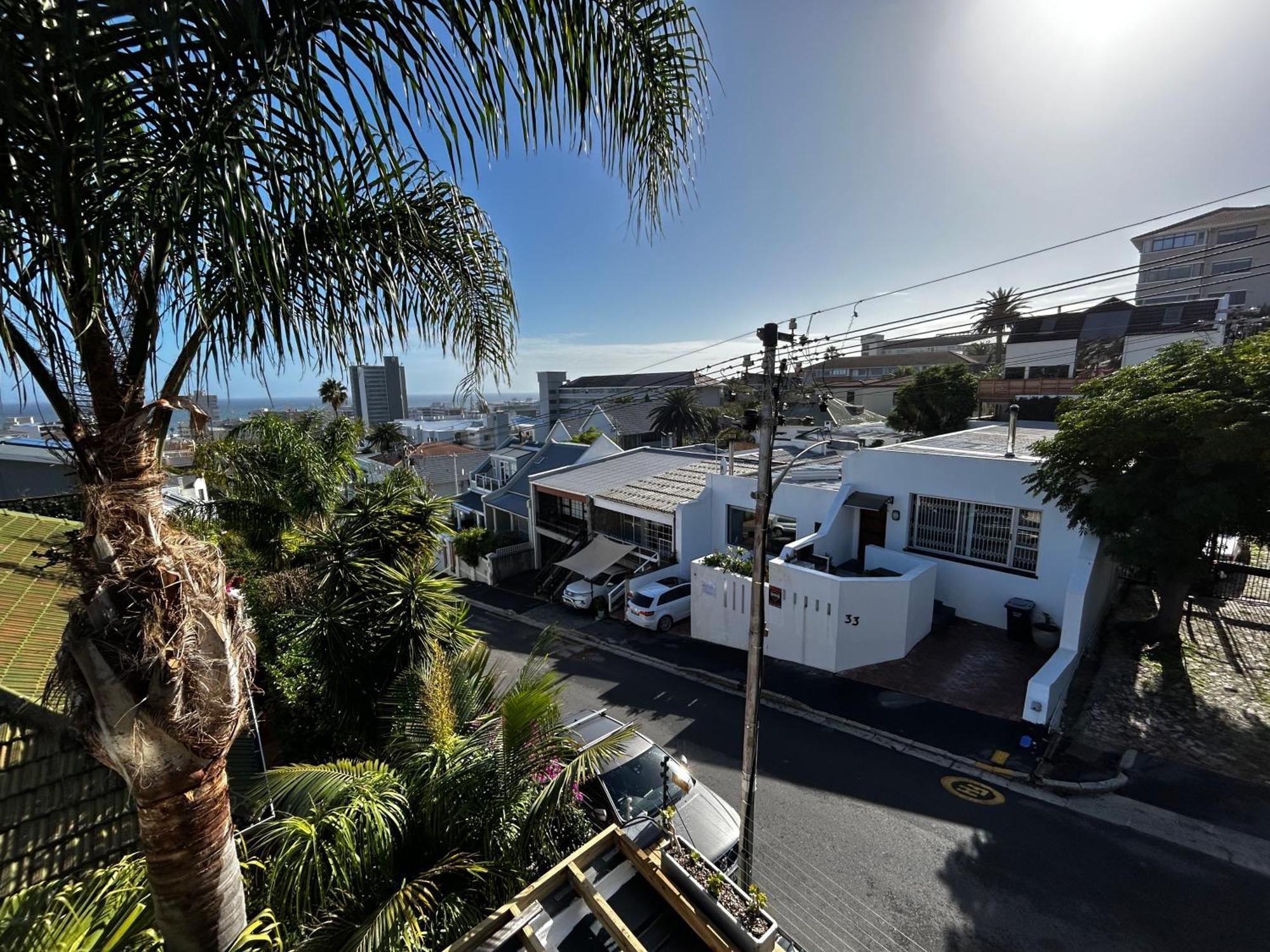 Summer On Barkly - Sea Point Villa