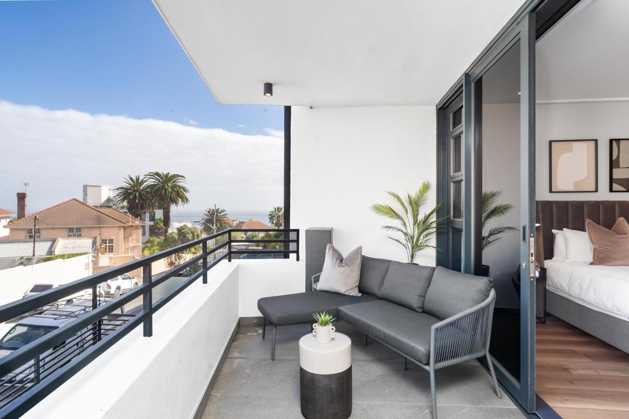 Coastal Luxe 1-bed Escape * Cape Town