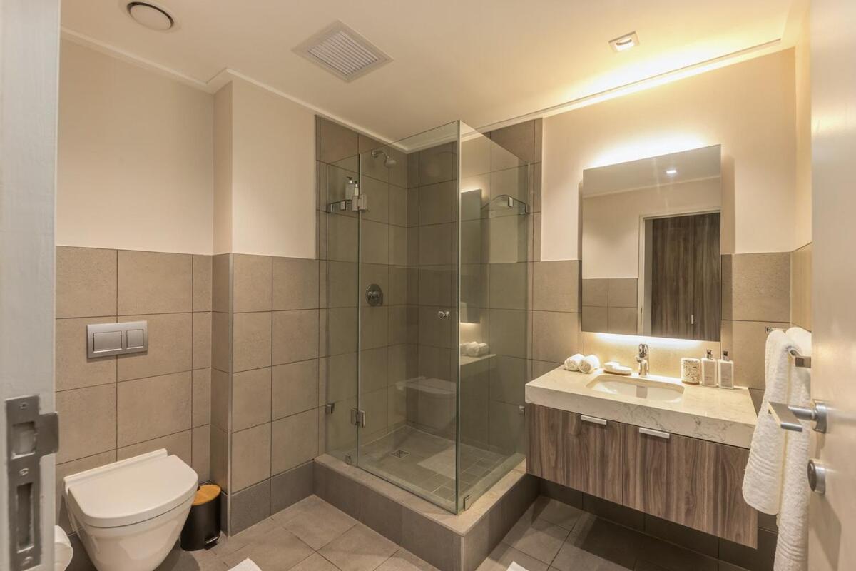 Foreshore Lux * Cape Town