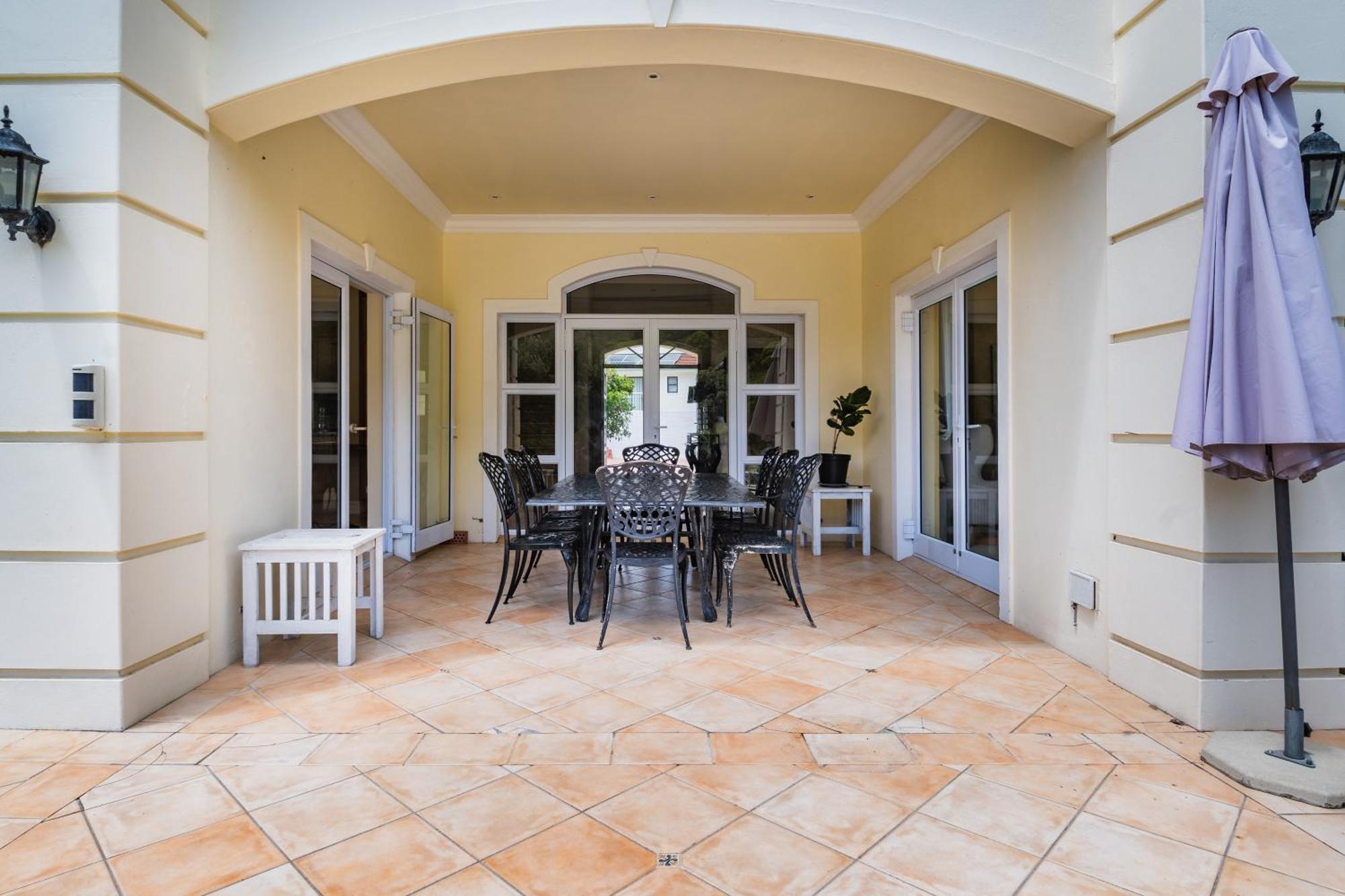 Luxury Family Near With Grill And Workspace *