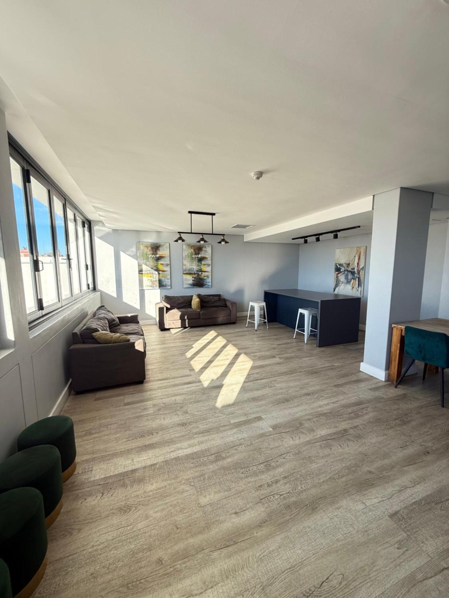Apartment Tidy Homes *