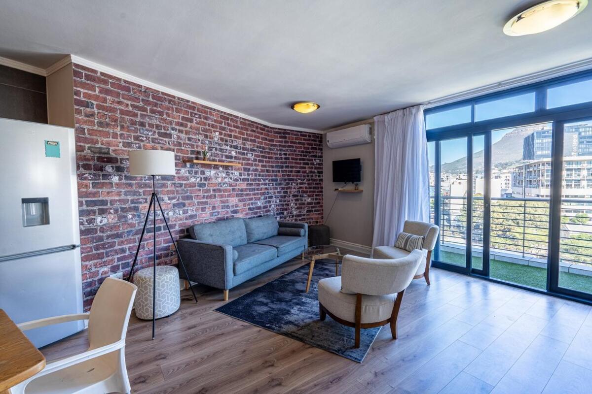The Lookout Chic 1 Bed With A View