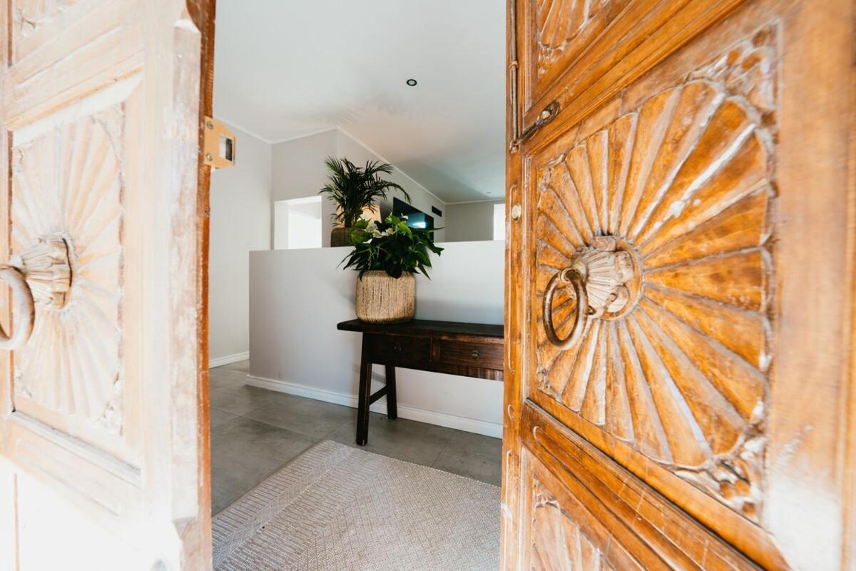 Villa Westridge - 5 Minutes From Constantia Wine Farms