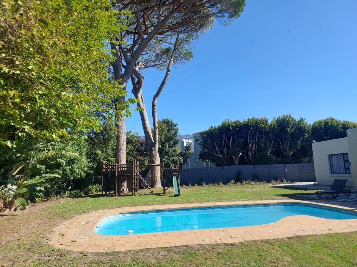 Westridge - 5 Minutes From Constantia Wine Farms * Cape Town