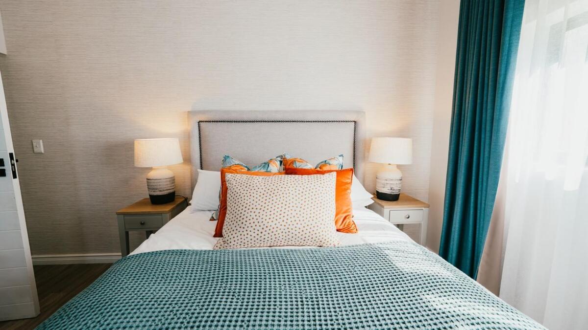 Villa Westridge - 5 Minutes From Constantia Wine Farms *