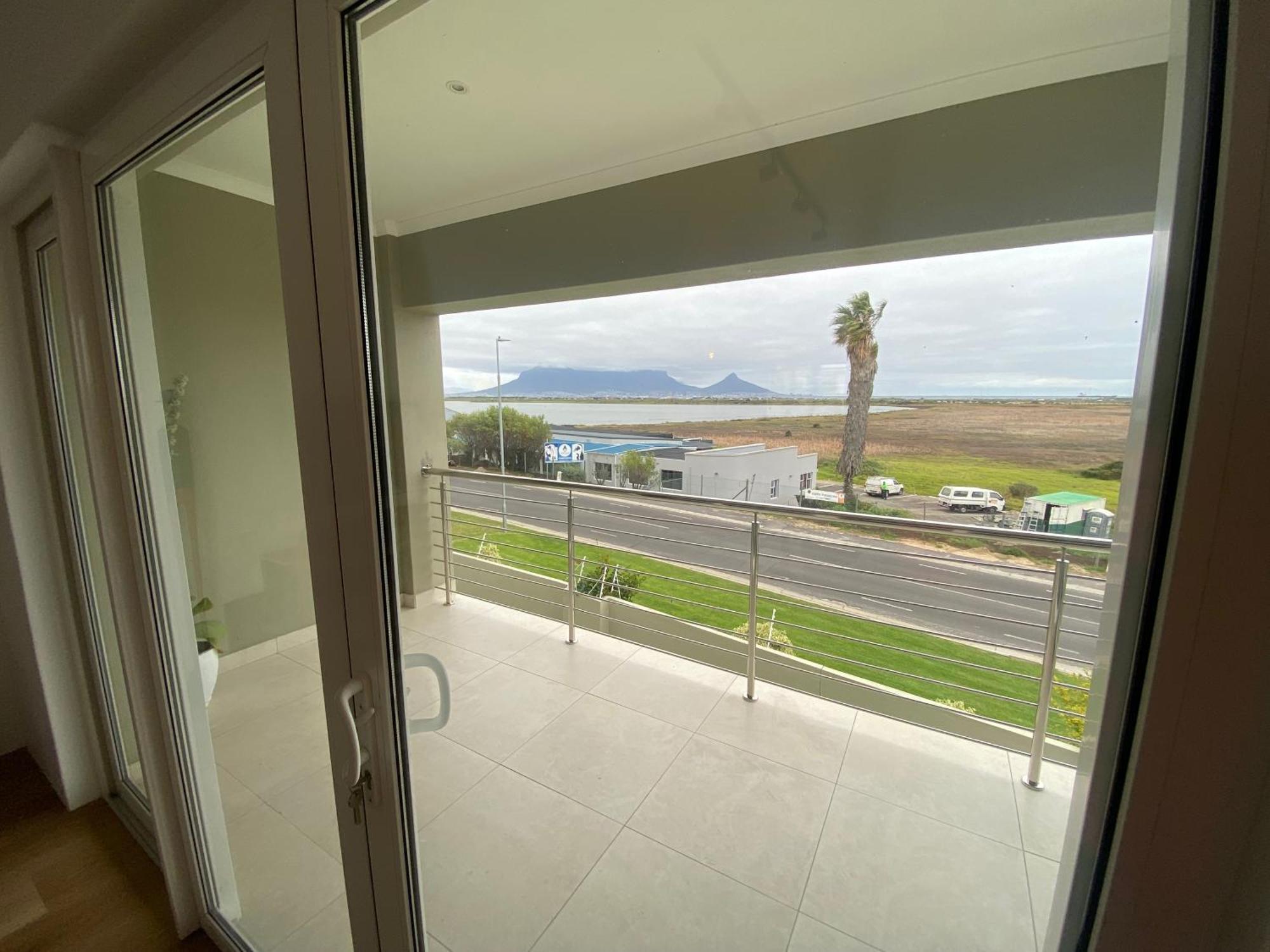 Pentzhouse View