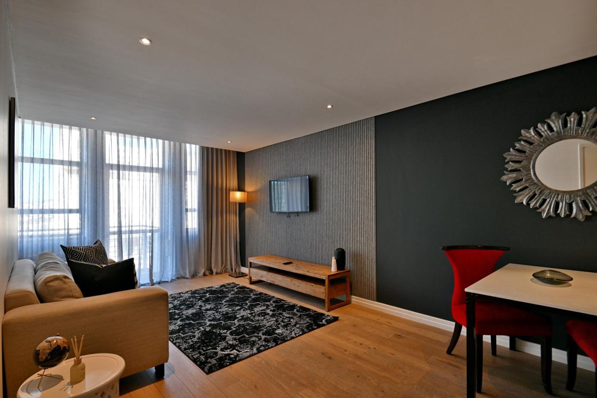 Fountains Hotel