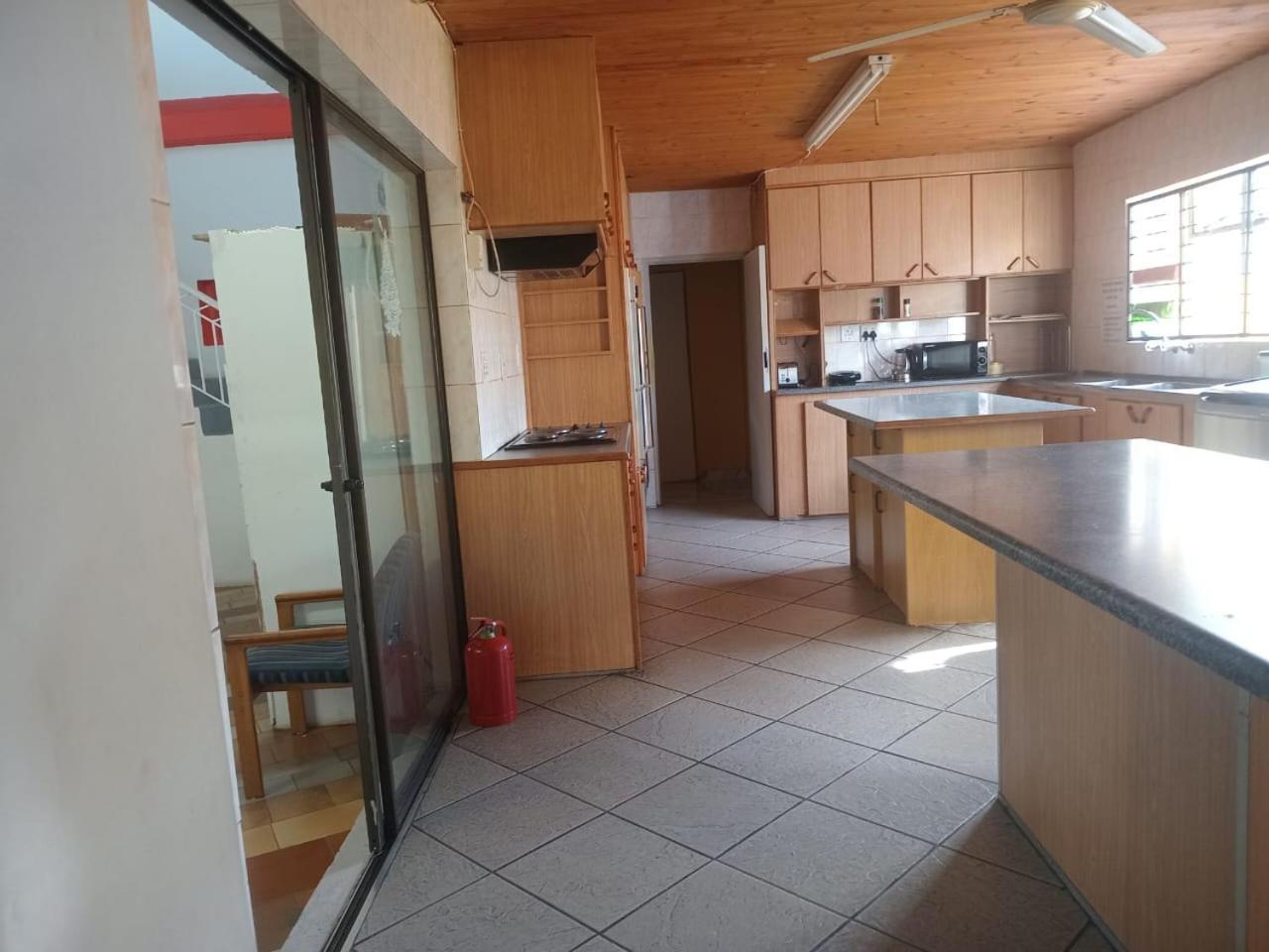 Guest house Neo & Ruks Parow Cape Town