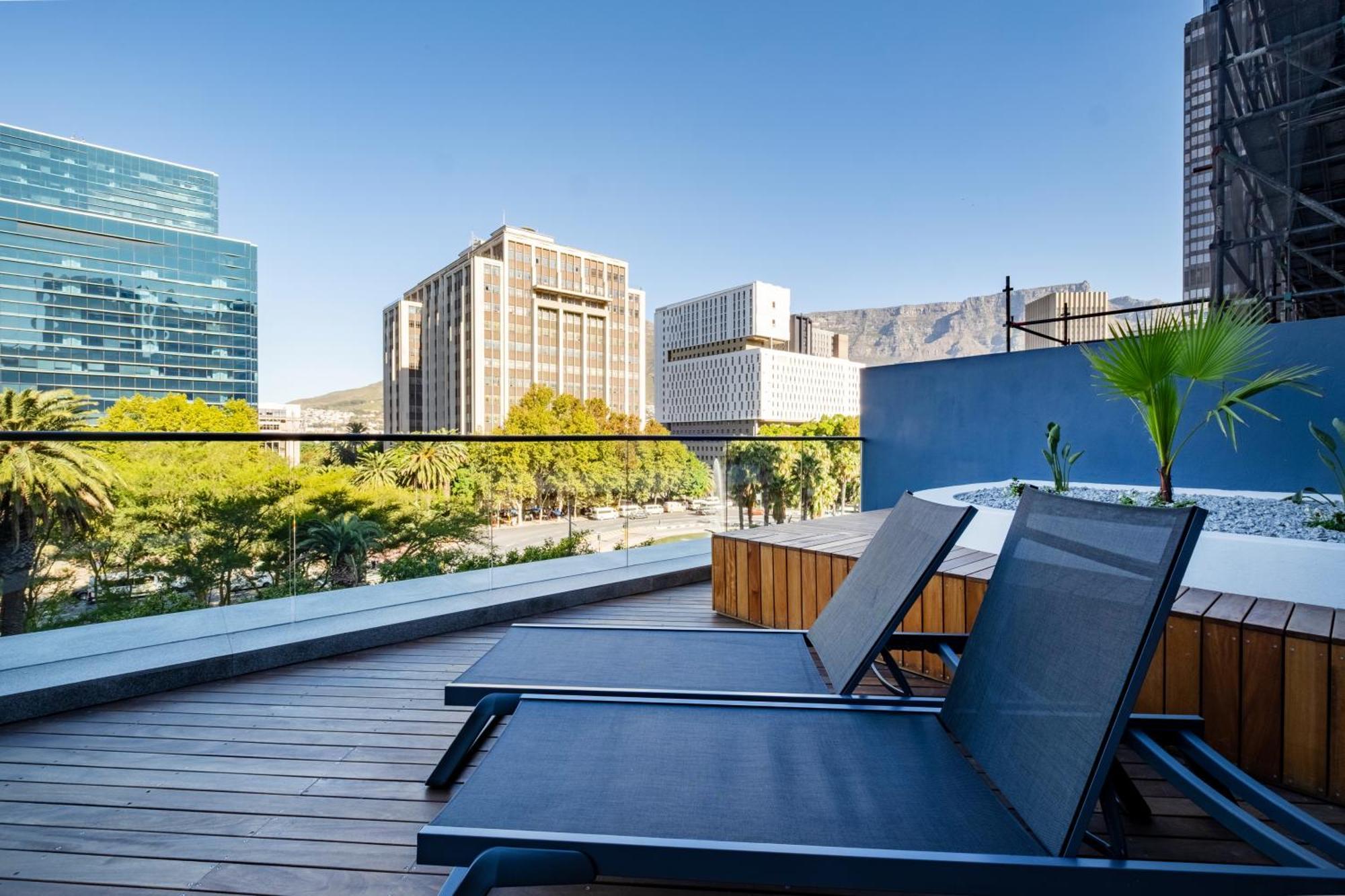 Apartment Zeeland Pier 607- 6th Floor Near Cticc With Onsite Parking *