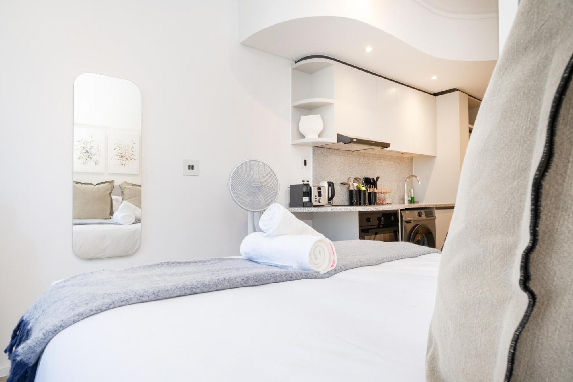 Zeeland Pier 607- 6th Floor Near Cticc With Onsite Parking Apartment *