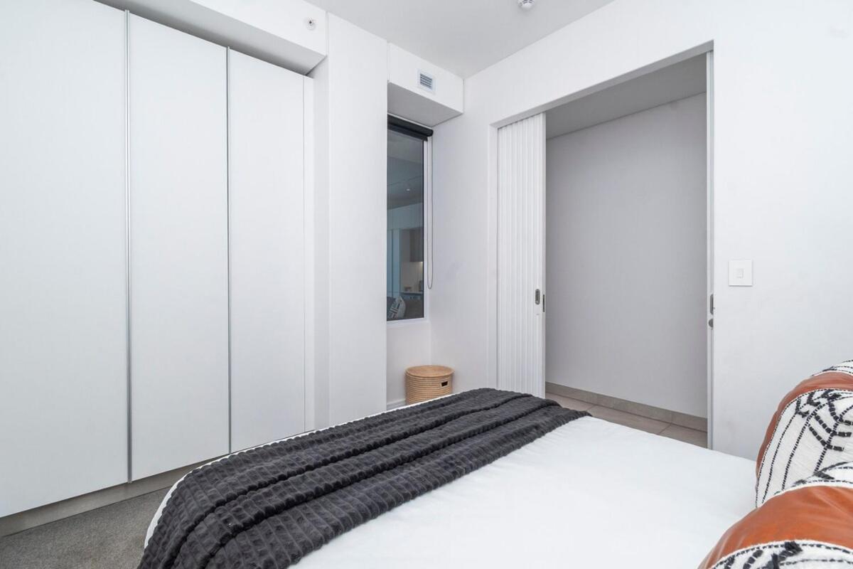 Elevated Living At The Rubik Apartamento Cidade Do Cabo