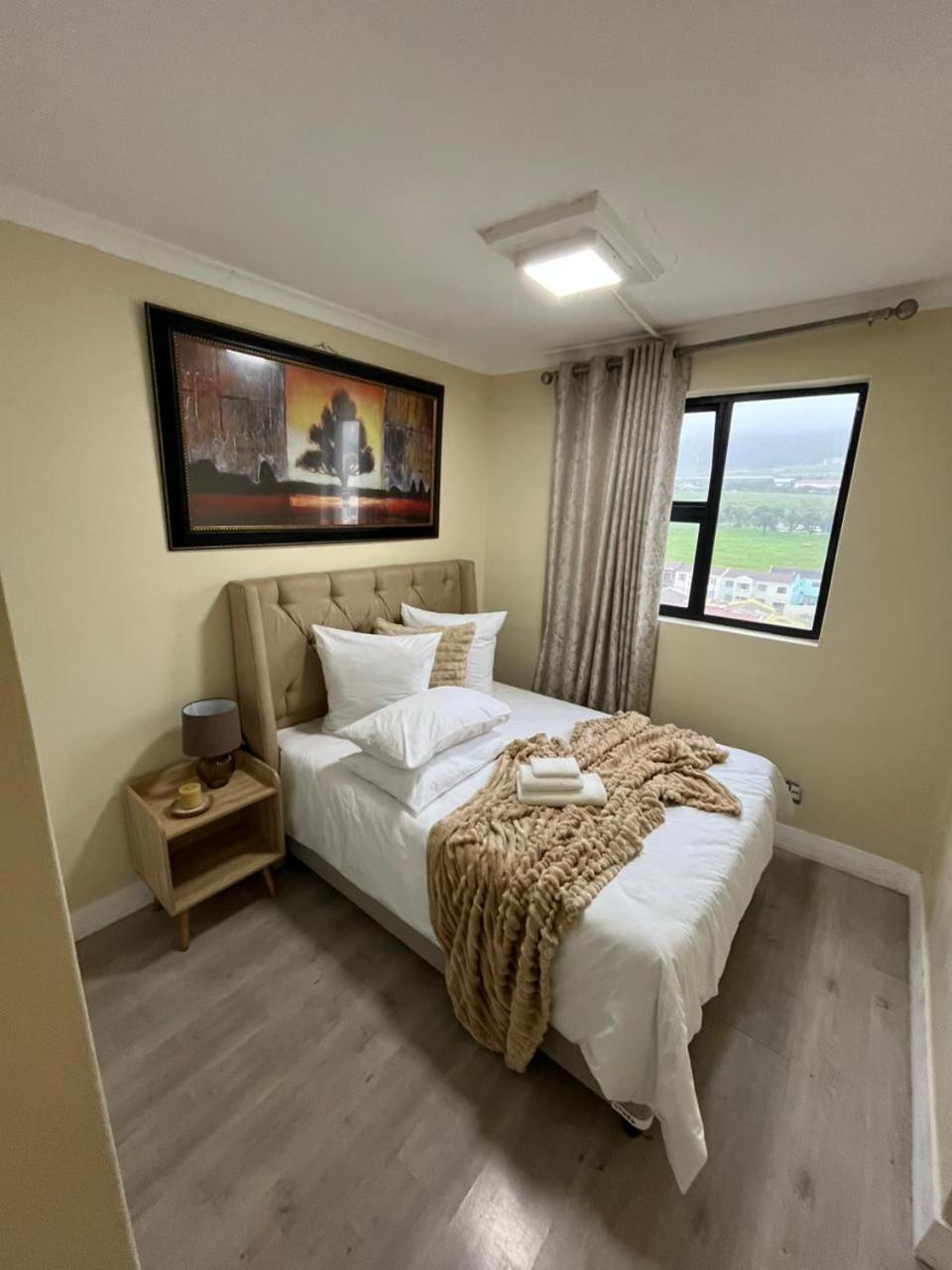 Apartment Chapel Towers *