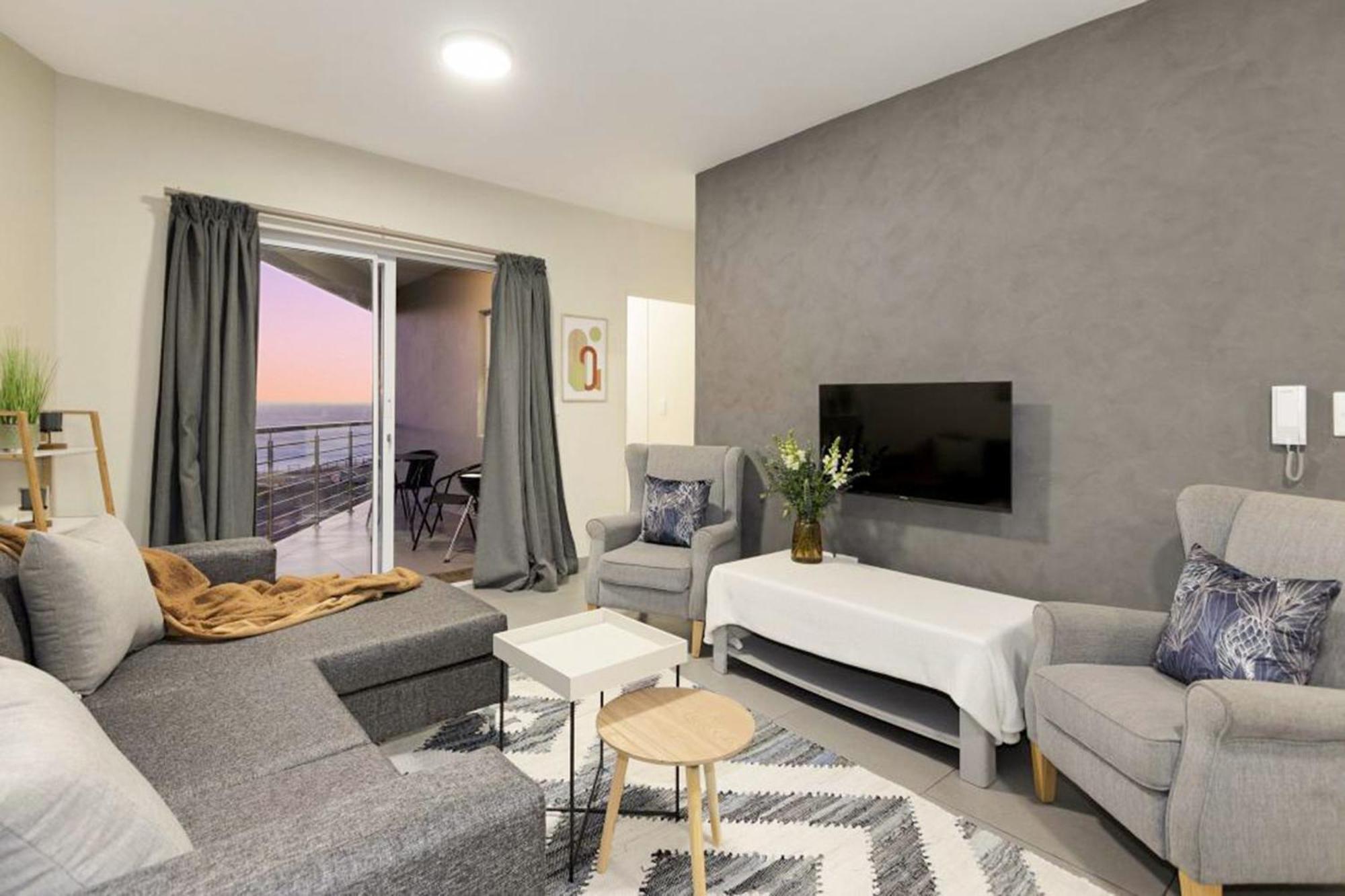 Sunset On Hill 3 By Host Agents Apartment Cape Town