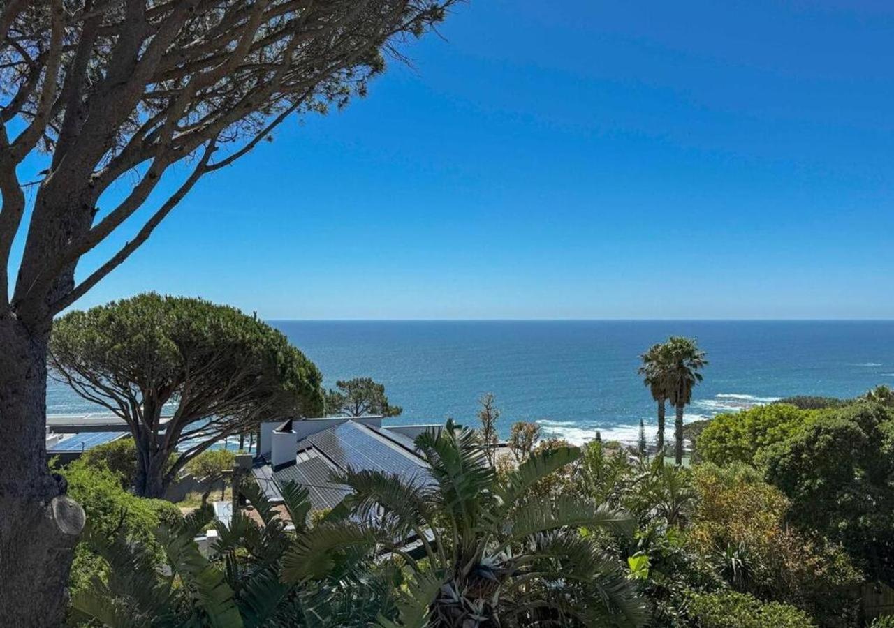 Gryphon House Camps Bay Villa Cape Town
