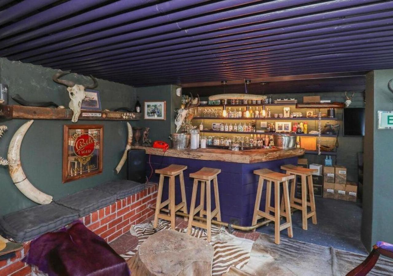 Gryphon House Camps Bay Villa
