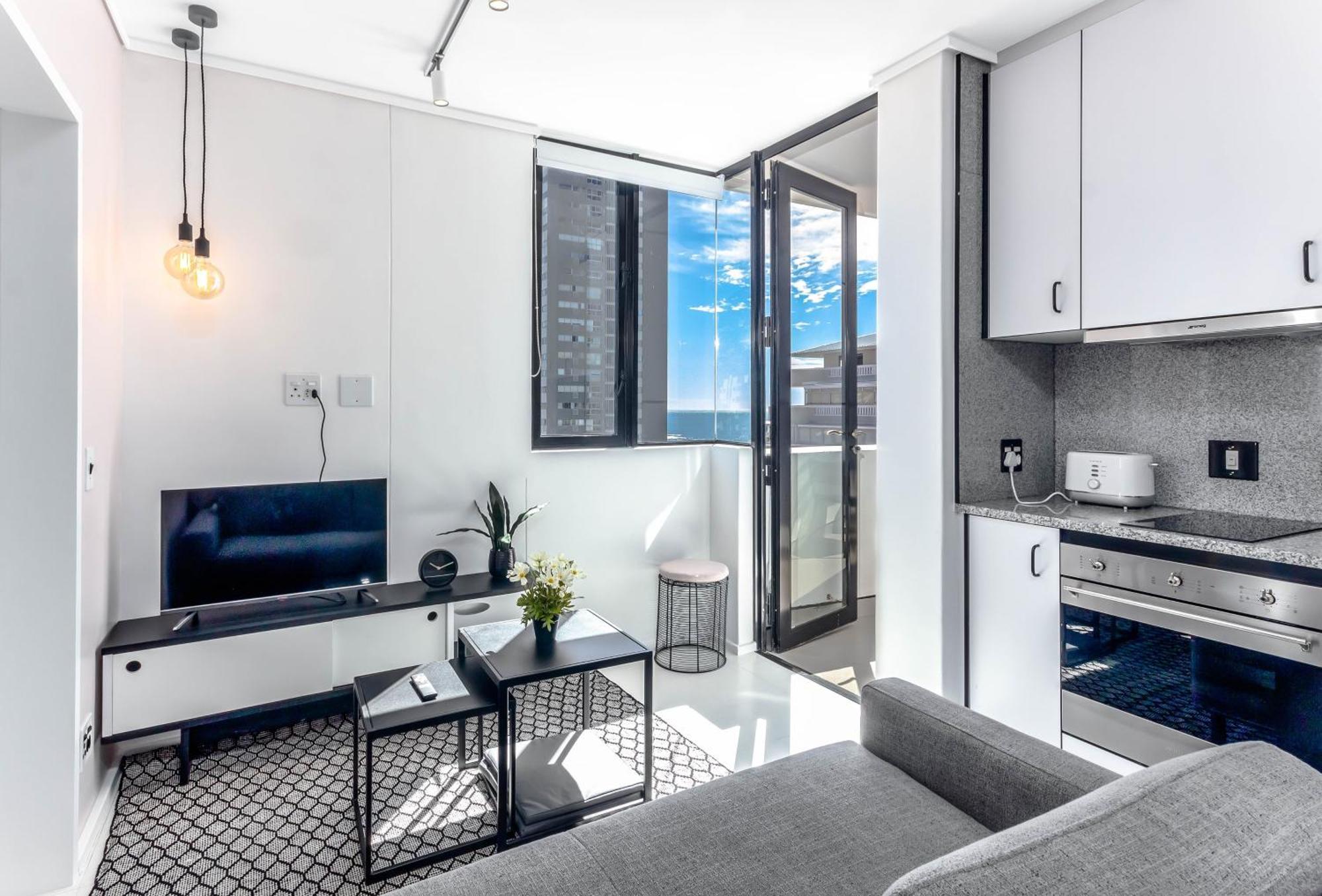 Apartamento Flamingo 609 - Spacious 1 Bedroom Sea Point