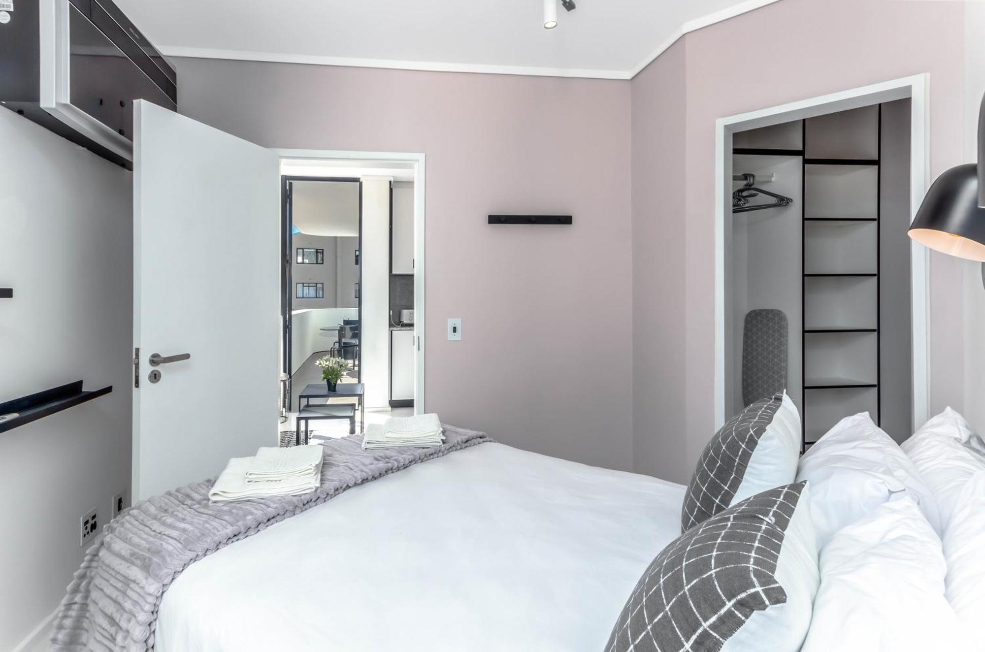 Flamingo 609 - Spacious 1 Bedroom Sea Point Apartamento *