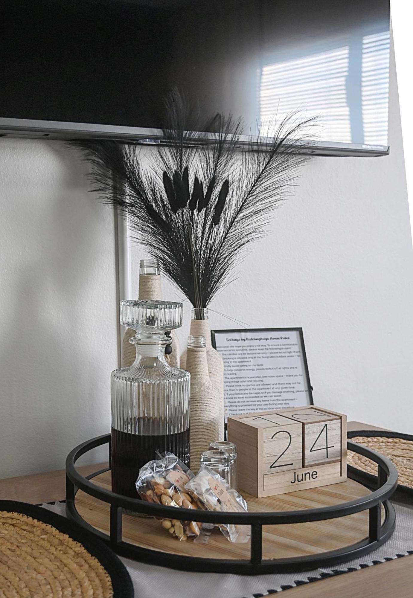Seehuys - Bloubergstrand Beachfront Apartment Cape Town