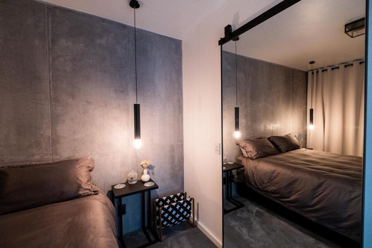 Salma - New York Style 1bed L No Loadshedding Apartment