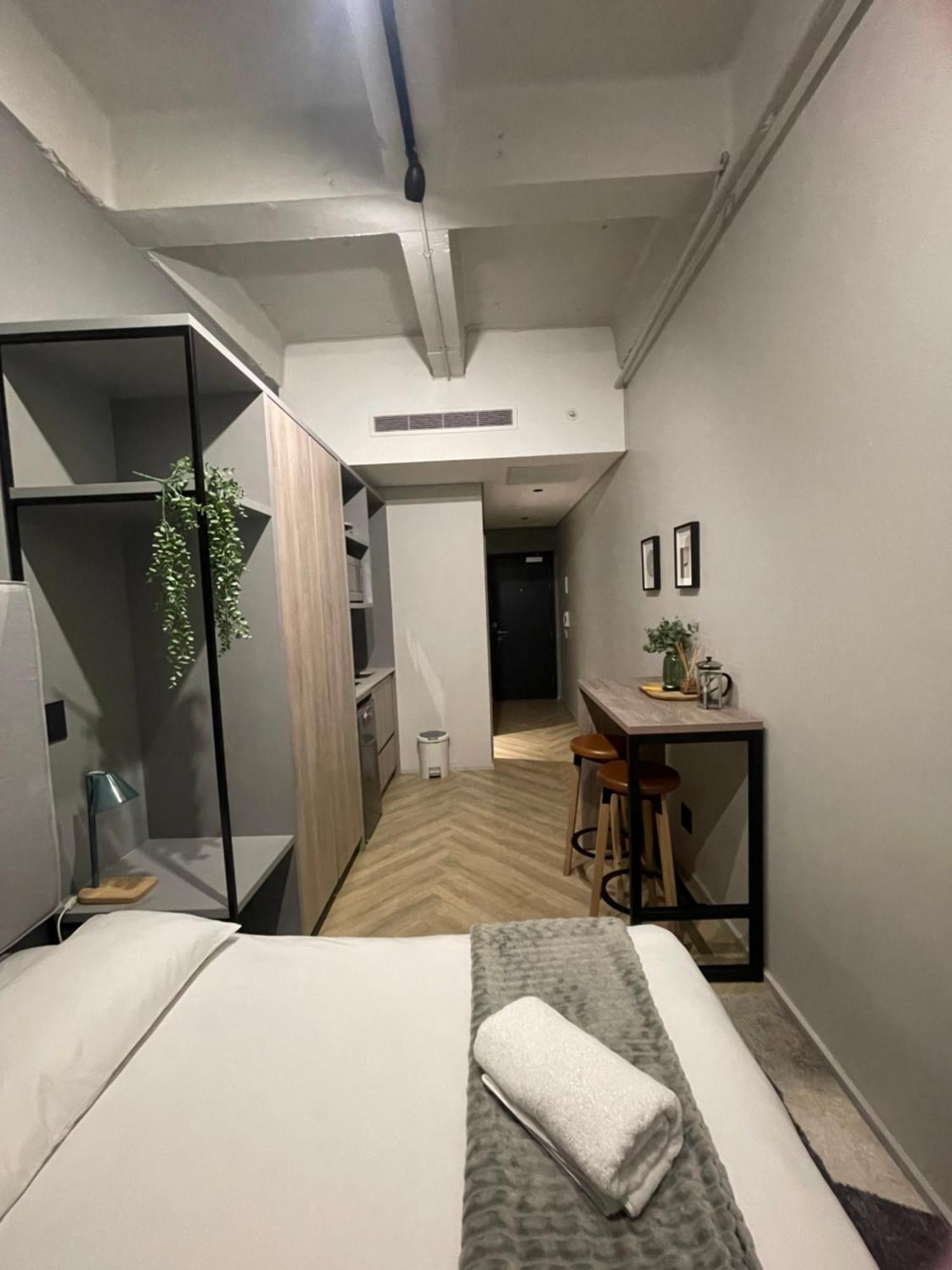 Apartment One Thibault - Sea View 2 *