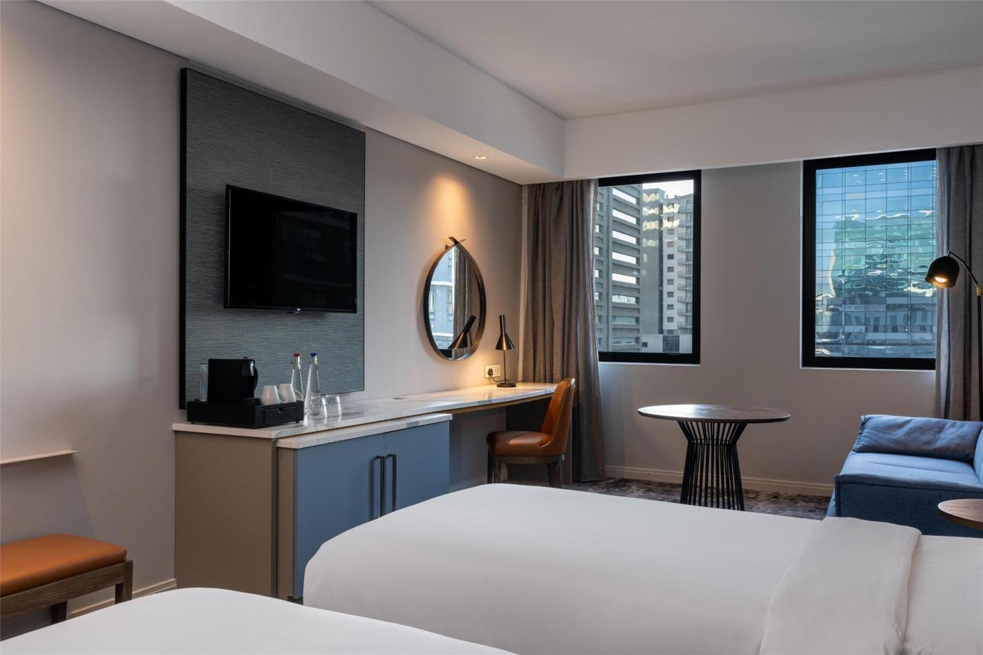 Hotel Radisson Foreshore 4*