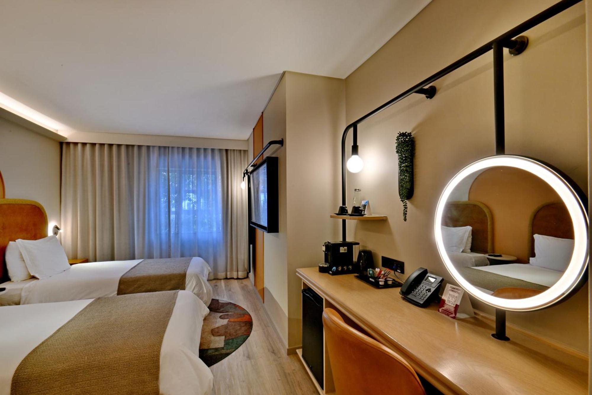Hotel V&a Waterfront 3*